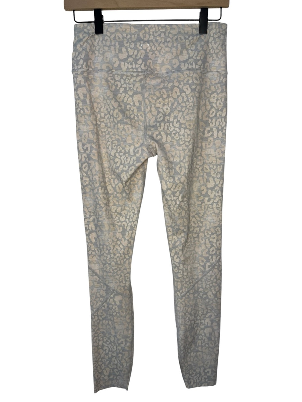 Varley Beige and Light Gray Camo Print Leggings size Small